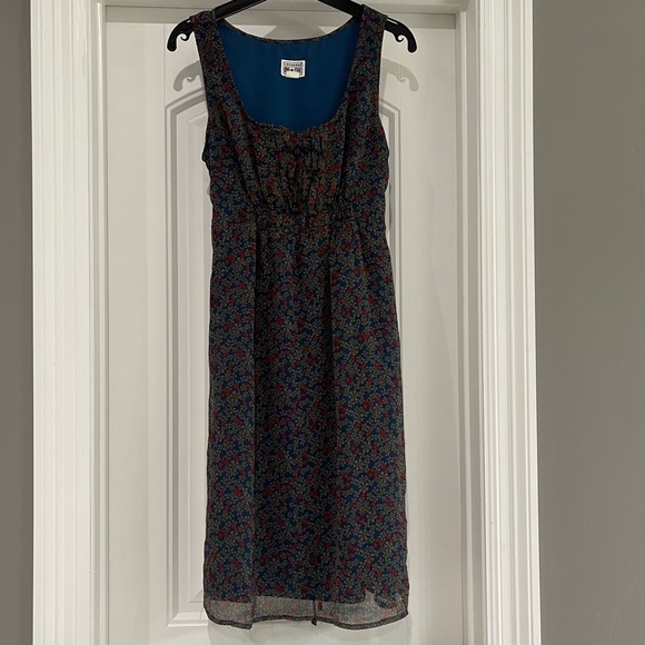 ✨✨Converse One Star Knee Length Dress✨✨ - Picture 3 of 7